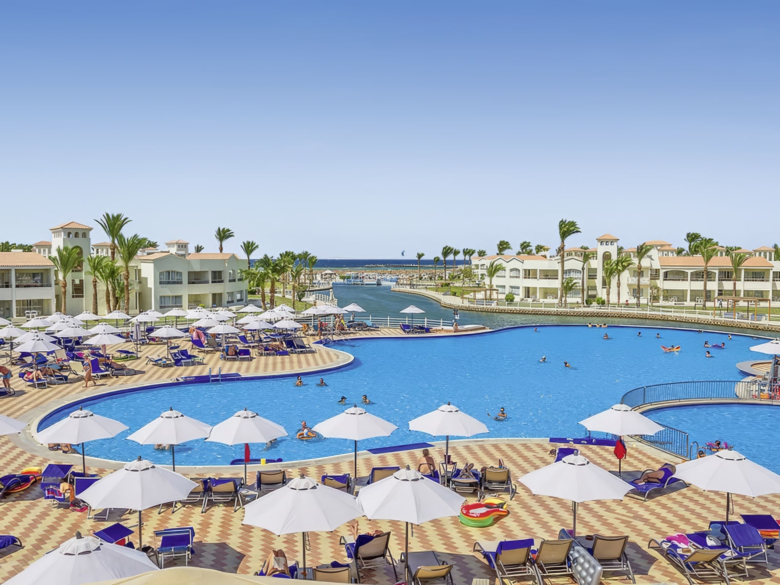 Pickalbatros Dana Beach Resort